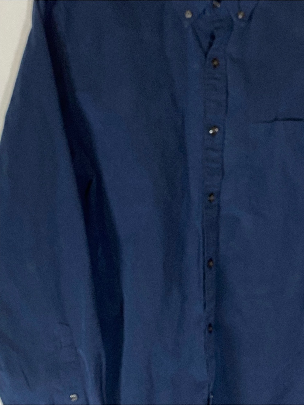 J. Crew Navy Blue Button Down Shirt Men’s Medium 2 Ply 100%Cotton Preppy - Picture 2 of 9